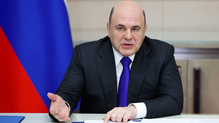 Мишустин: экономика работает в нестандартных условиях, но справляется с вызовами