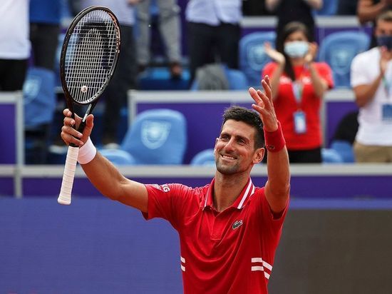 Новак Джокович обратился к православным на русском языке