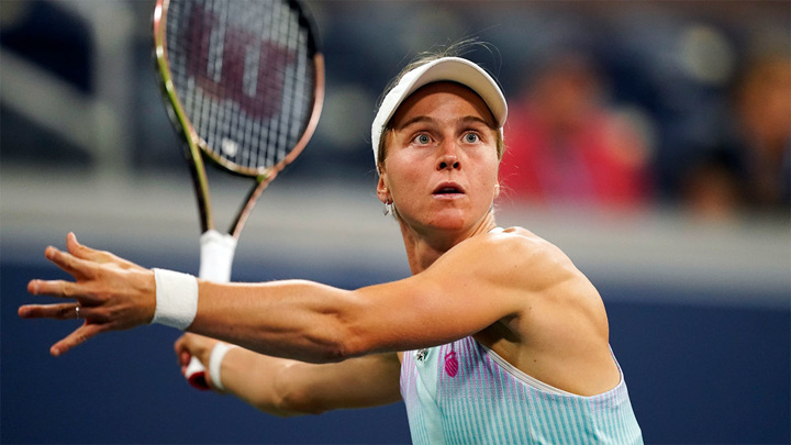 Самсонова и Рыбакина выиграли стартовые матчи в Аделаиде