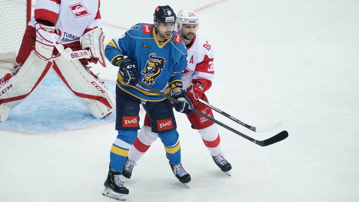 "Спартак" проиграл "Сочи" и выпал из восьмерки