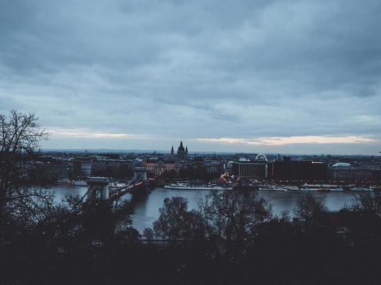 Госсекретарь МИД Венгрии назвал провокатором Орбана