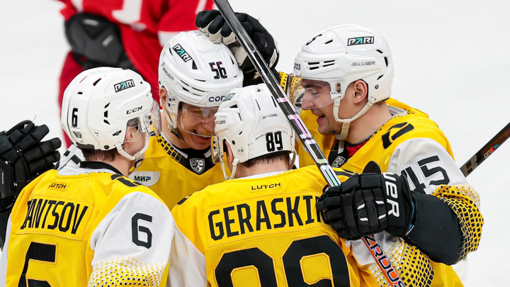 "Северсталь" обыграла "Витязь" и закрепилась на седьмом месте