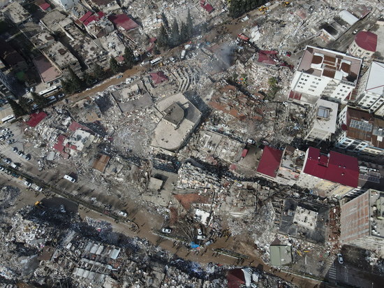 В Турции задержали мэра разрушенного землетрясением города Нурдагы
