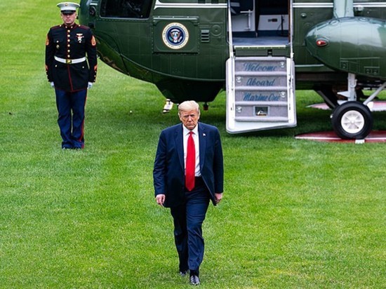 Дональд Трамп пообещал своим сторонникам вернуться в Белый дом