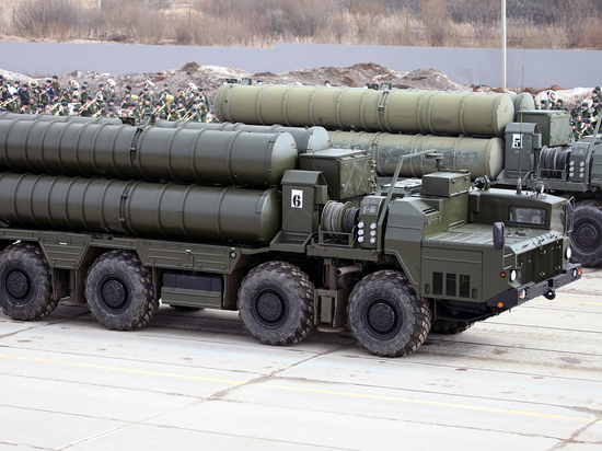 Под Тулой на дороге перевернулся ЗРК С-400