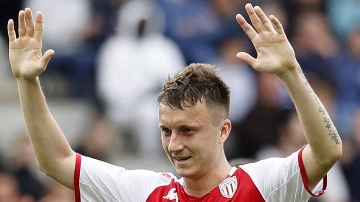 Александр Головин досрочно завершил сезон