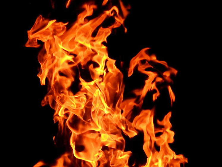 В центре Москвы начался сильный пожар