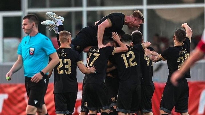 Футболисты "Амкала" вышли во второй круг Кубка России