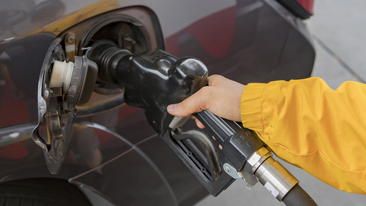 Биржевые цены на бензин и дизтопливо поставили новый рекорд
