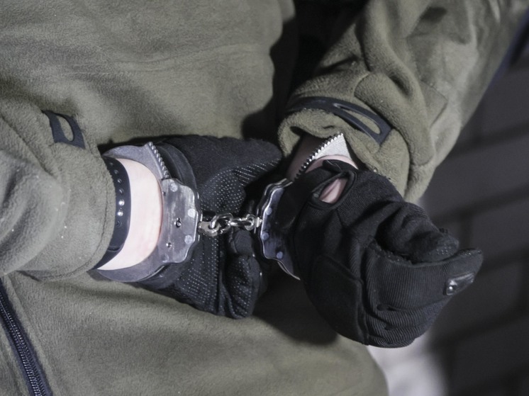 Хулиганы с ножами напали на семейную пару на юго-востоке Москвы