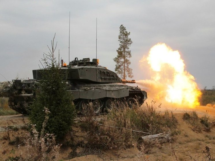 Министр обороны Британии Шэппс подтвердил уничтожение танка Challenger в зоне СВО