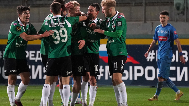 Футболисты "Торпедо" на выезде обыграли лидера Первой лиги