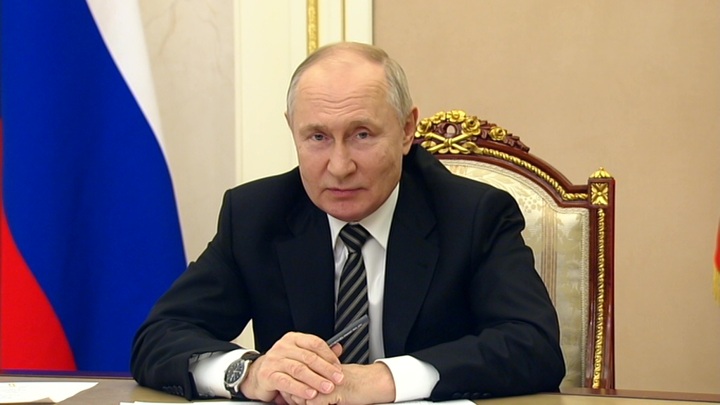 Путин отметил вклад Российского союза туриндустрии в развитие страны