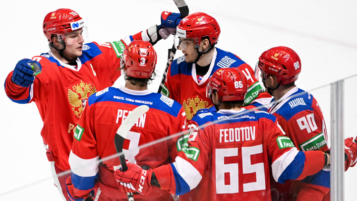 Российские хоккеисты одержали волевую победу над сборной Белоруссии