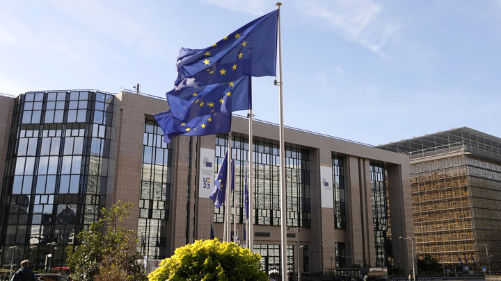 Минфин Бельгии: ЕС не признает силу указа Путина об обмене активами