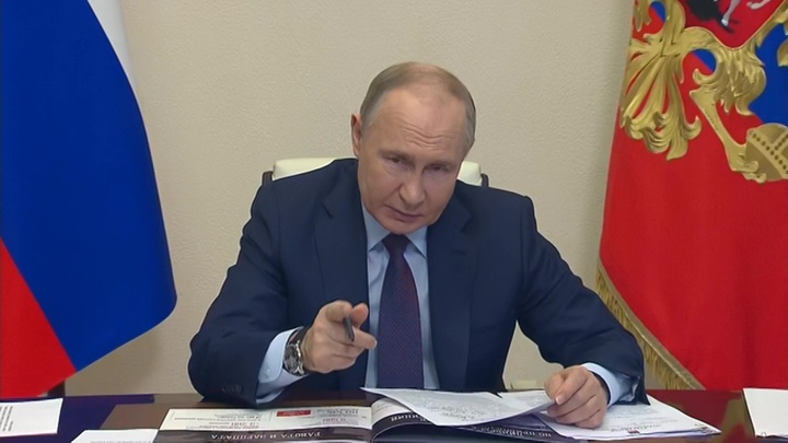 Путин: импорт нужно вытеснять конкуренцией, а не административными мерами