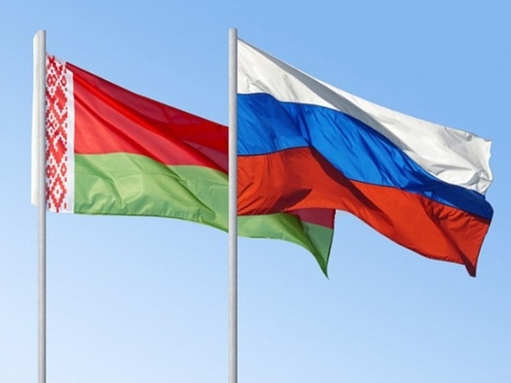 МИД Белоруссии: Запад хочет вбить клин в отношения Москвы и Минска