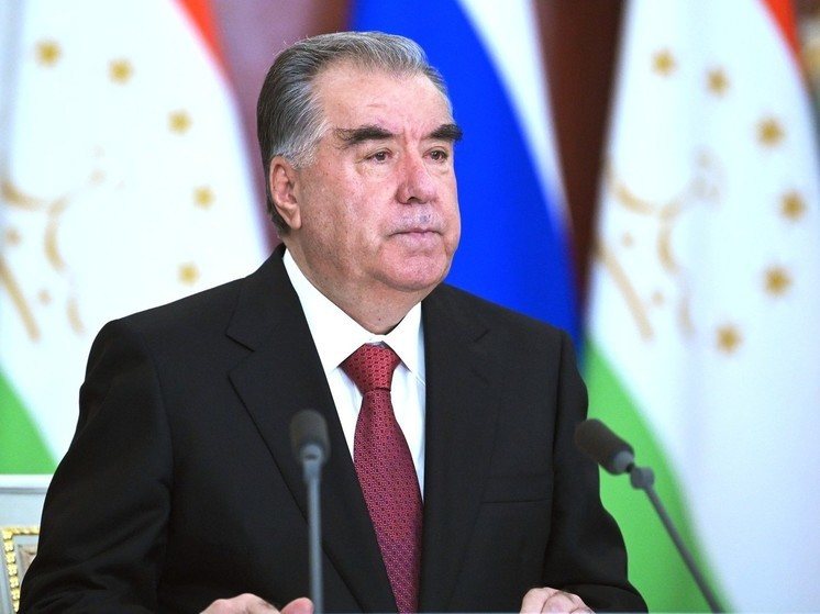 В Москву прибыл президент Таджикистана