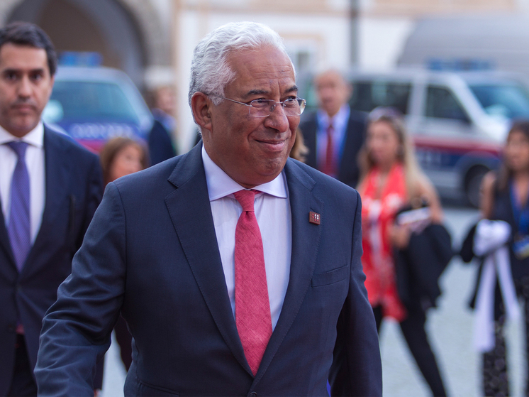 Главой Евросовета назначен португалец, ставший героем коррупционного скандала