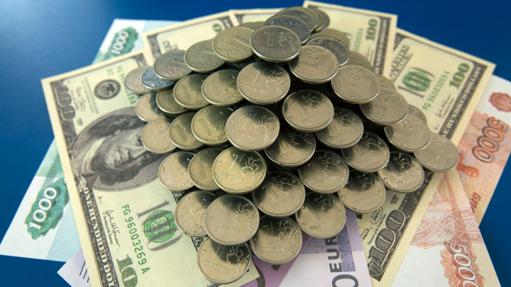 Госдума приняла закон о борьбе с финансовыми пирамидами