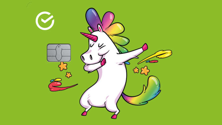 Останина попросила Грефа прекратить выпуск Сберкарты с радужным единорогом