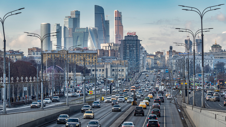 В Москве впервые более чем за десять лет увеличат транспортный налог - Новости экономики на Вести.ru