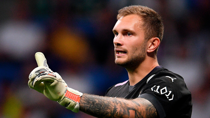 Динамовец Лещук забил "Ахмату", став первым вратарем в РПЛ, сделавшим это с игры - Новости на Вести.ru