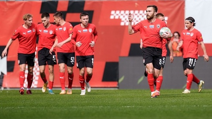 Процесс смены руководства в "Химках" приостановили из-за задержания Садыгова - Новости на Вести.ru