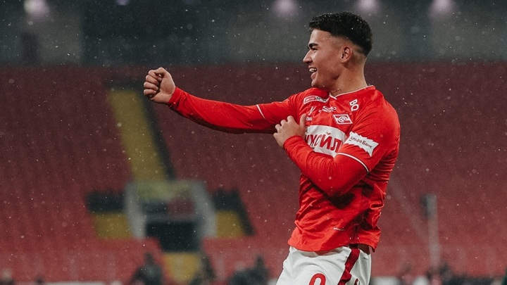 Топ-клубы Англии заинтересованы в переходе футболиста "Спартака" Угальде - Новости на Вести.ru