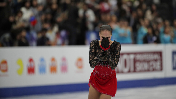 Загитова не получит президентский грант на 74 млн рублей на свое ледовое шоу - Новости на Вести.ru