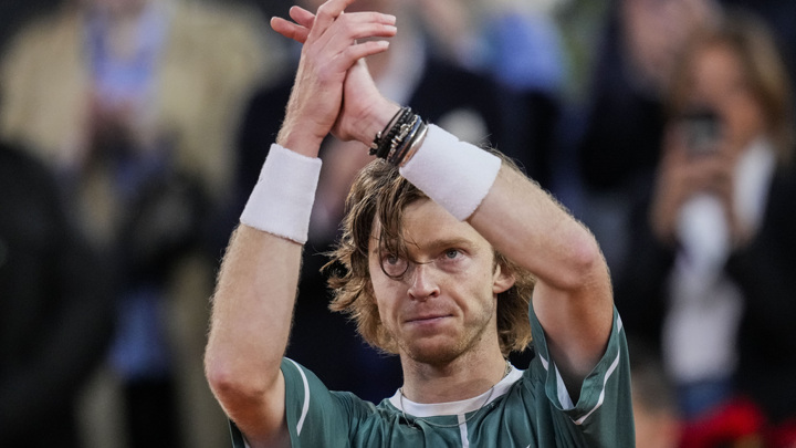 Рублев проиграл 112-й ракетке мира на старте Australian Open - Новости на Вести.ru