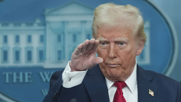 Трамп ввел пошлины на импорт товаров из Канады, Китая и Мексики - Новости на Вести.ru