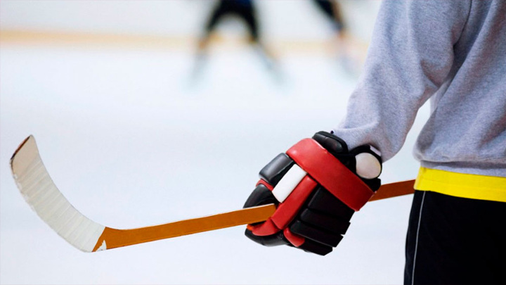 Экс-главного тренера самарского ЦСК ВВС допросили по делу о вымогательствах - Новости на Вести.ru