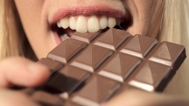 Глава РКИФРР Темиргалиев: российский шоколад вызывает ажиотажный спрос в Китае - Новости на Вести.ru