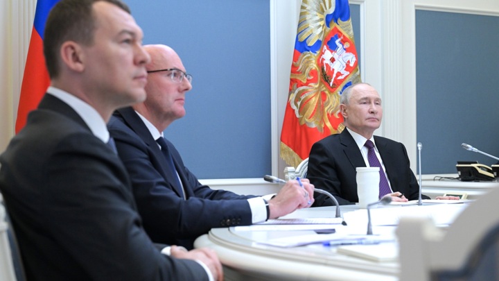 Путин призвал навести порядок в области спортивной медицины - Новости на Вести.ru