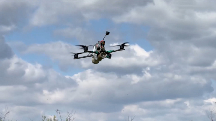 Times: РФ обогнала Украину в производстве и применении дронов - Новости на Вести.ru