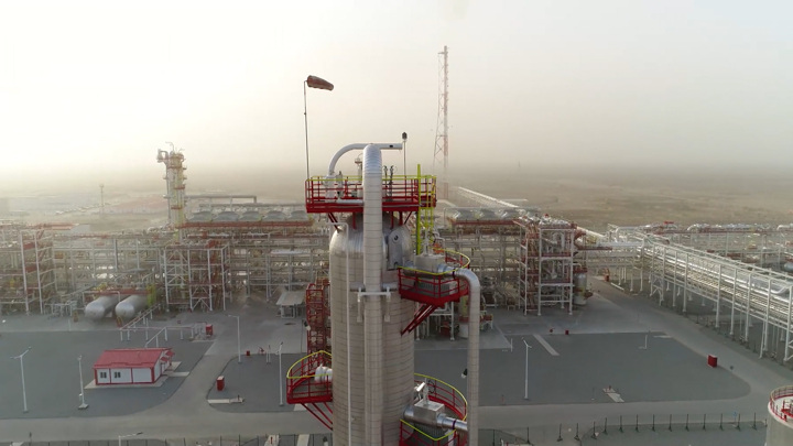 В Узбекистане готовят кадры для местного филиала "Лукойла" - Новости на Вести.ru