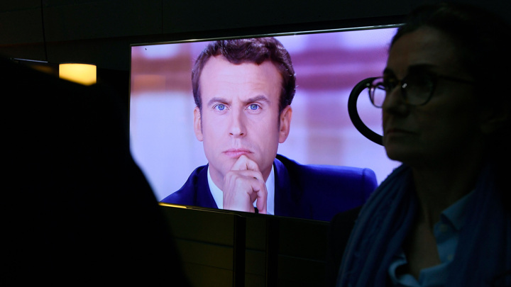 Макрон пообещал сурово наказать участников беспорядков после победы "ПСЖ" в ЛЧ - Новости на Вести.ru