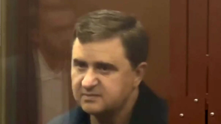 Владелец "Торпедо" просил суд отпустить его под залог в 50 млн рублей - Новости на Вести.ru