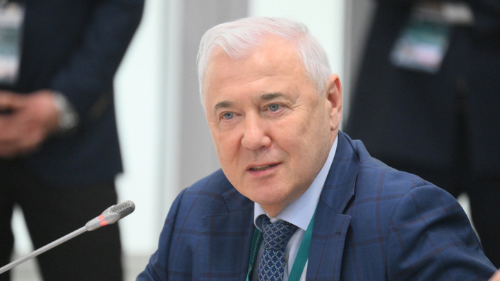 Депутат Аксаков: девелоперы могли пустить слух о заморозке средств на вкладах - Новости на Вести.ru