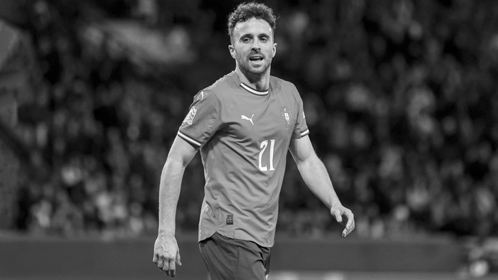 Футболист "Ливерпуля" Диогу Жота погиб в ДТП в Испании - Новости на Вести.ru