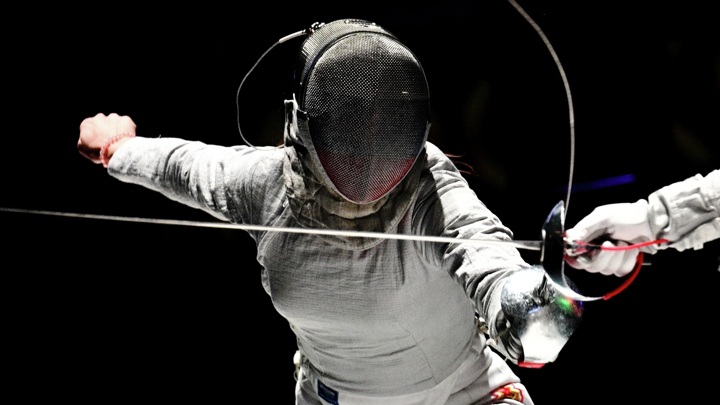 Путин поздравил саблистку Егорян с победой на чемпионате мира - Новости на Вести.ru