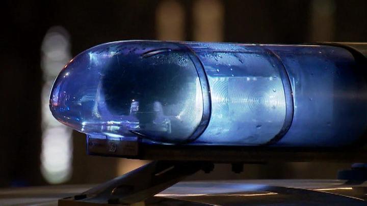 В Тверской области водитель сбил пешеходов, одного из них насмерть, и скрылся - Новости на Вести.ru