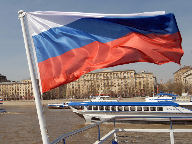 Названы законы, которые начнут действовать в России с 1 сентября