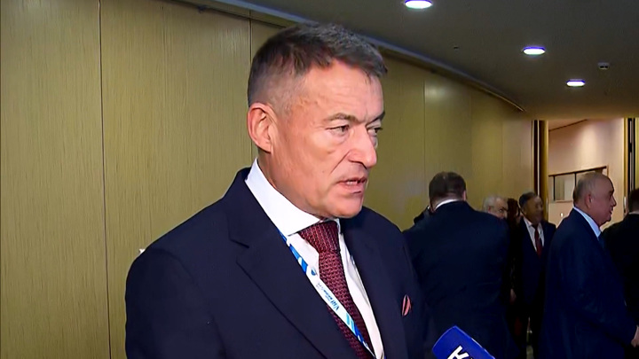 Академик Каприн: на форум онкологов в Москве приехали представители 18 стран - Новости на Вести.ru