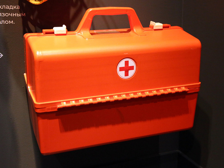 В Астрахани эвакуировали людей из разваливающейся многоэтажки