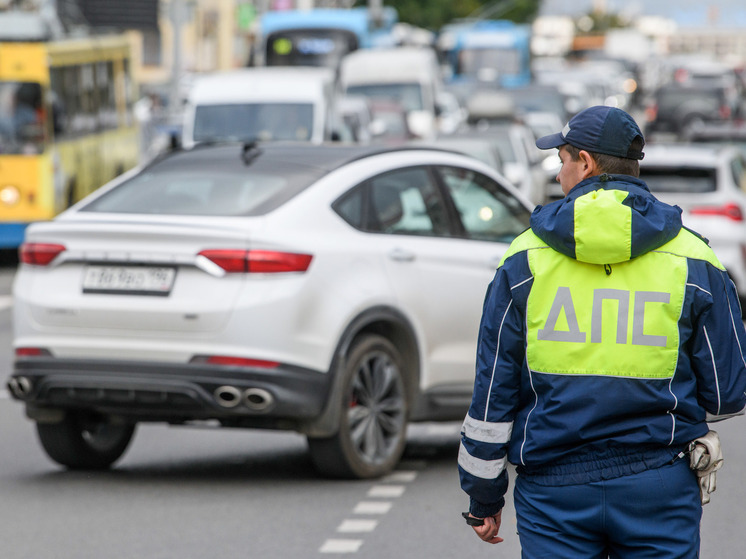 Водитель &laquo;Газели&raquo; погиб в аварии с тремя фурами в российском регионе
