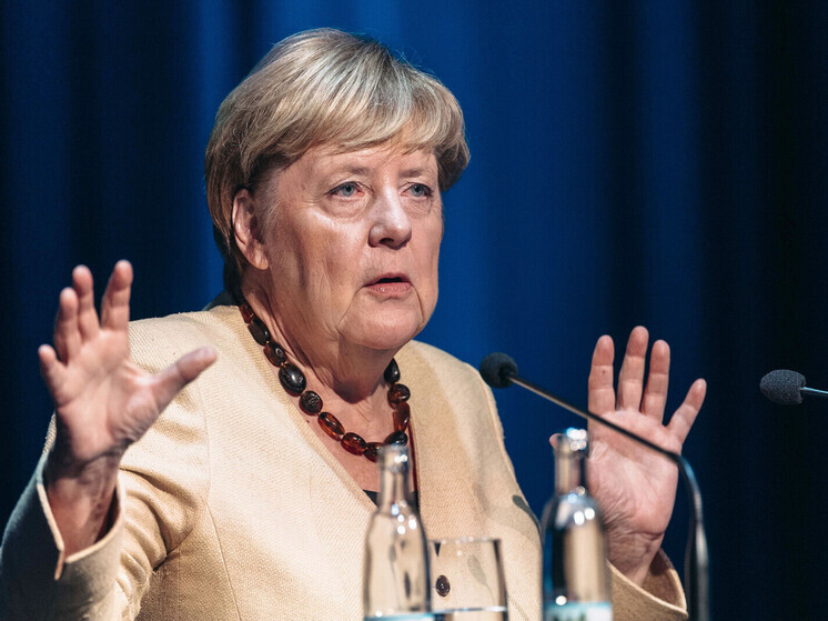 Меркель&nbsp;спровоцировала дипломатический скандал своими словами о виновниках СВО