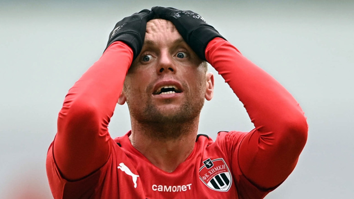 Ветераны "Локомотива" обыграли "Спартак" в прощальном матче Дениса Глушакова - Новости на Вести.ru