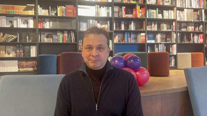 Комментатор ВГТРК Казаков: для Карпина стало болезненным совмещение двух постов - Новости на Вести.ru